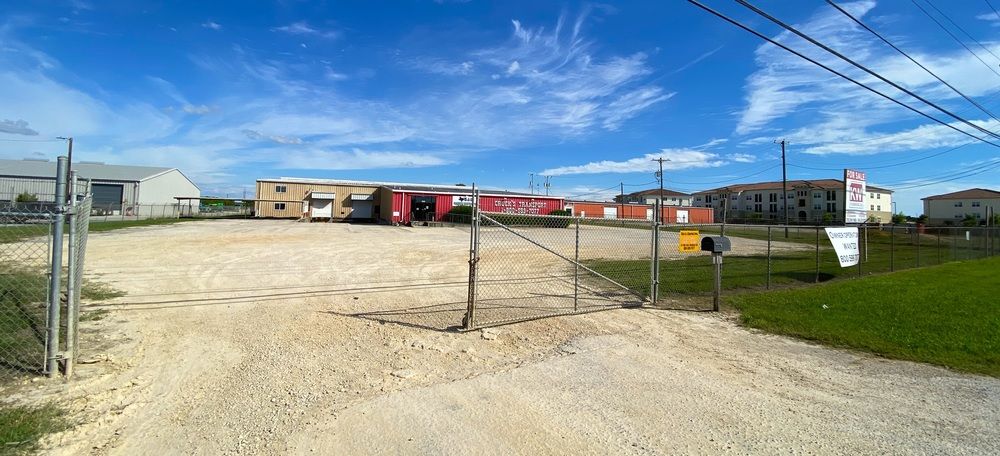 Industrial For Sale: 5655 S Interstate 35, New Braunfels, TX 78132